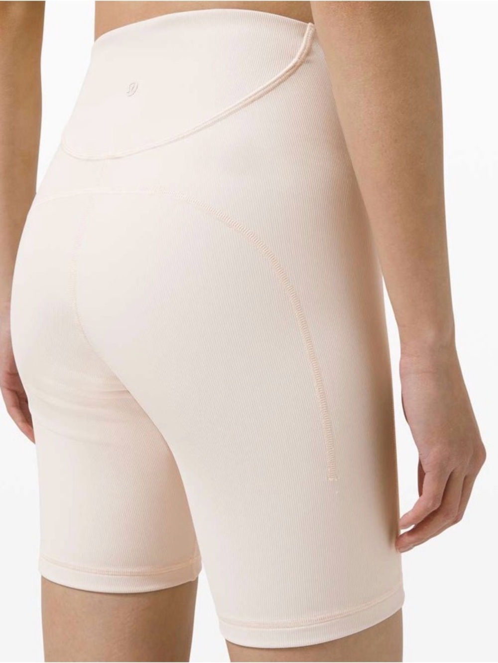 Lululemon Ribbed Contoured High-Rise Short 8" - Picture 2 of 7